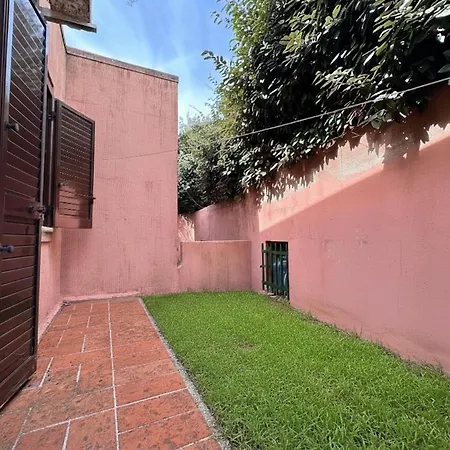 8 Arbousiers 12 Villa