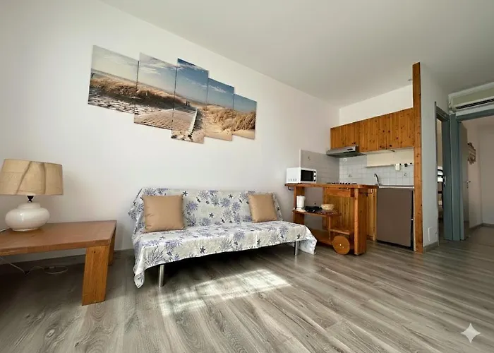 8 Arbousiers 12 Villa Bonifacio (Corsica)